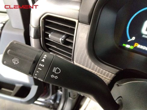 Used 2023 Ford F150 Platinum w/ FX4 Off-Road Package image 12