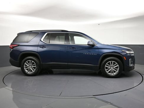 Used 2023 Chevrolet Traverse LT w/ LPO, Floor Liner Package AWD/4WD image 6