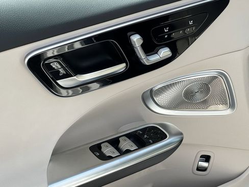 New 2026 Mercedes-Benz C 300 Sedan image 12