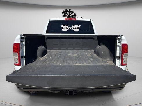 Used 2022 RAM 2500 Tradesman AWD/4WD image 27