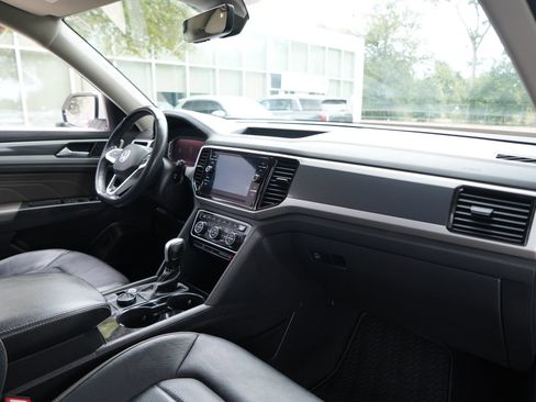 Certified 2023 Volkswagen Atlas SEL Premium AWD/4WD image 22