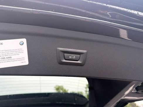 Used 2025 BMW iX M60 AWD/4WD image 23