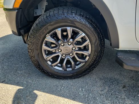 Used 2021 Ford Ranger XLT w/ Equipment Group 302A High AWD/4WD image 12