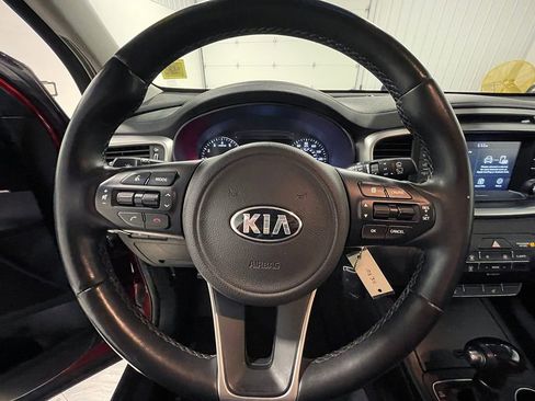 Used 2018 Kia Sorento AWD image 28