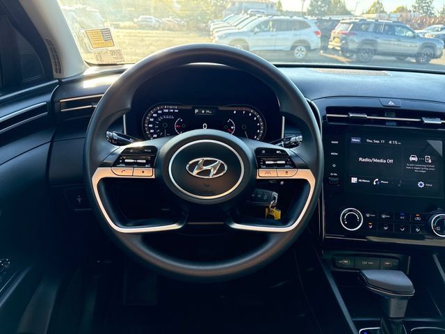 Used 2023 Hyundai Tucson SE AWD/4WD image 18