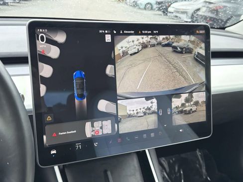 Used 2019 Tesla Model 3 Long Range image 18