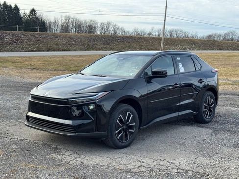 New 2026 Toyota bZ XLE Plus image 7