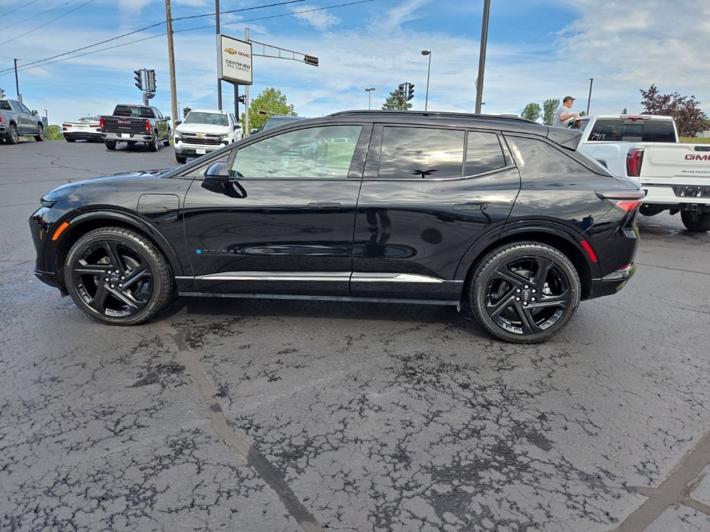 Certified 2025 Chevrolet Equinox EV RS FWD image 7