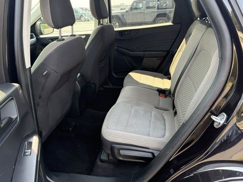 Used 2022 Ford Escape SE AWD/4WD image 9