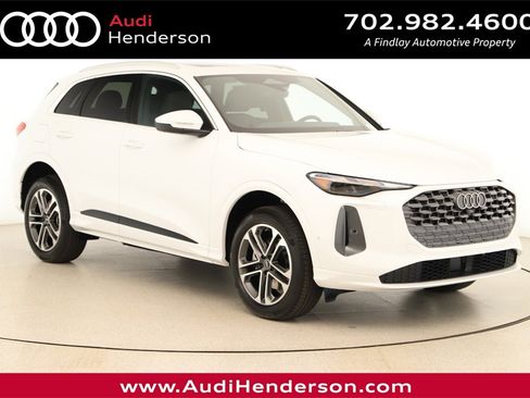 New 2025 Audi Q5 Premium image 1