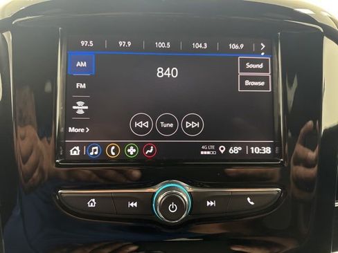 Used 2023 Chevrolet Traverse LT FWD image 15