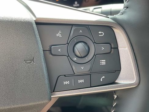 New 2026 Nissan Sentra SV w/ SV Convenience Package FWD image 32
