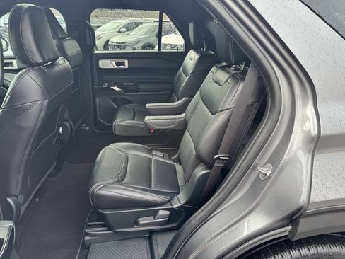 Used 2023 Ford Explorer ST w/ Technology Package AWD/4WD image 9