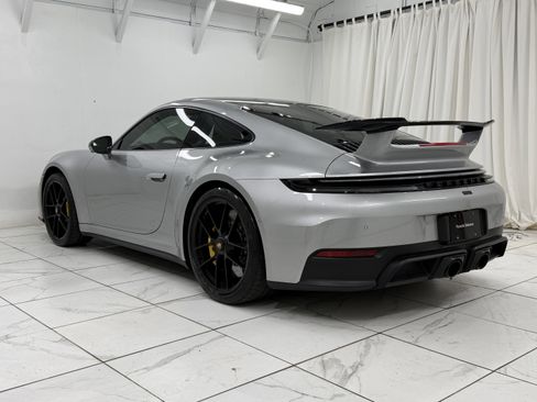 Certified 2025 Porsche 911 Carrera 4 GTS AWD/4WD image 3