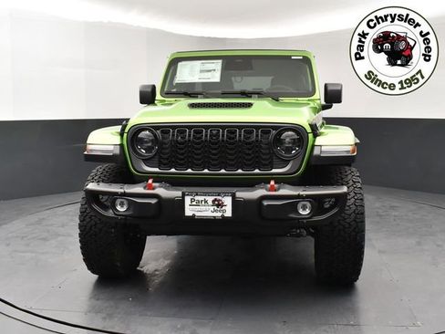 New 2026 Jeep Wrangler Unlimited Rubicon AWD/4WD image 2