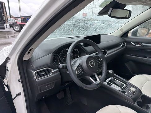 Used 2023 MAZDA CX-5 AWD 2.5 S w/ Preferred Package image 4
