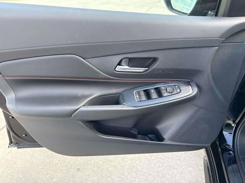 New 2026 Nissan Sentra SR w/ Floor Mat Package FWD image 22