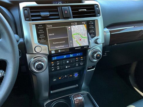 Used 2022 Toyota 4Runner Limited image 10