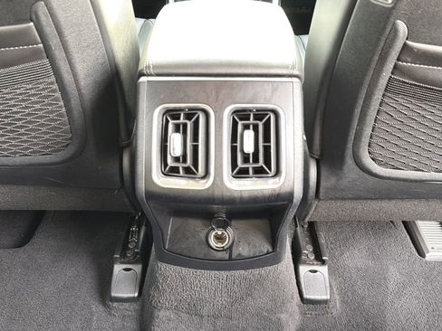Used 2024 Kia Sorento S AWD/4WD image 22