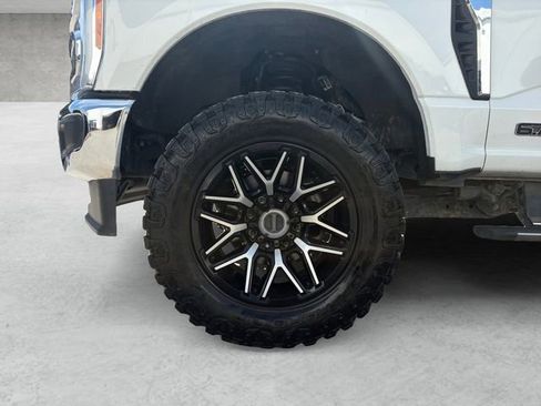 Used 2023 Ford F250 King Ranch w/ Chrome Package AWD/4WD image 23