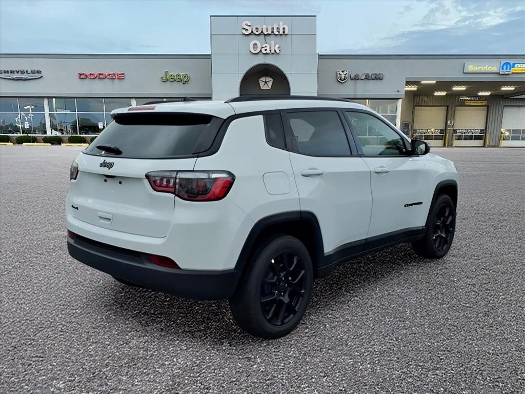 New 2026 Jeep Compass Latitude w/ Quick Order Package 29K AWD/4WD image 3