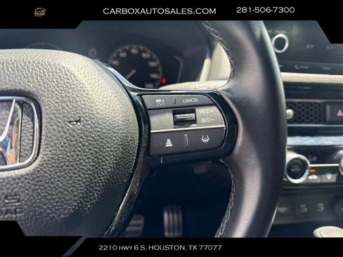 Used 2025 Honda Civic Sport image 12
