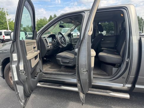 Used 2012 RAM 1500 Classic SLT RWD image 8