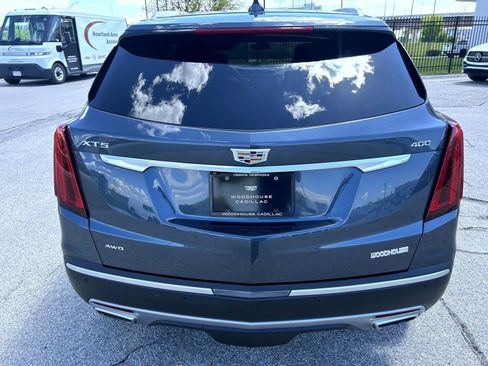 Used 2021 Cadillac XT5 Premium Luxury AWD/4WD image 13