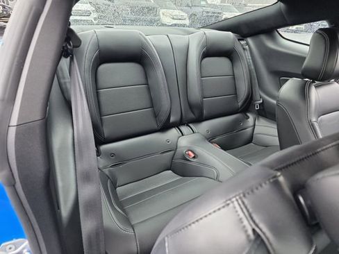 Used 2022 Ford Mustang GT Premium w/ Equipment Group 401A RWD image 27