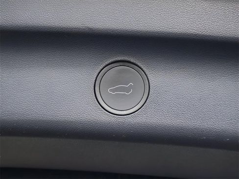 Used 2023 Tesla Model Y Long Range image 15