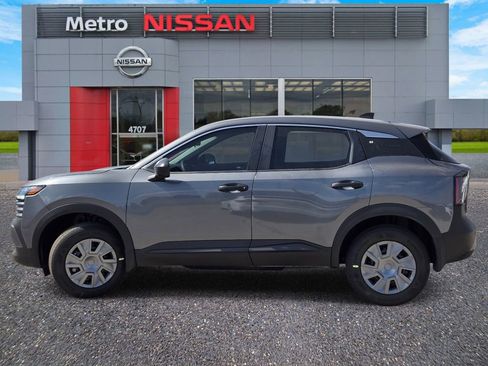 New 2026 Nissan Kicks S FWD image 3