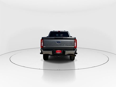 Used 2025 Ford F250 XLT image 7