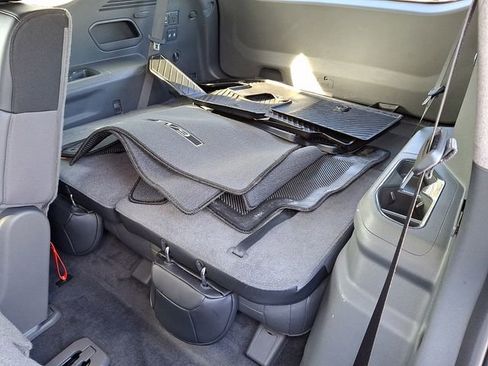 Used 2026 Kia EV9 Light image 14