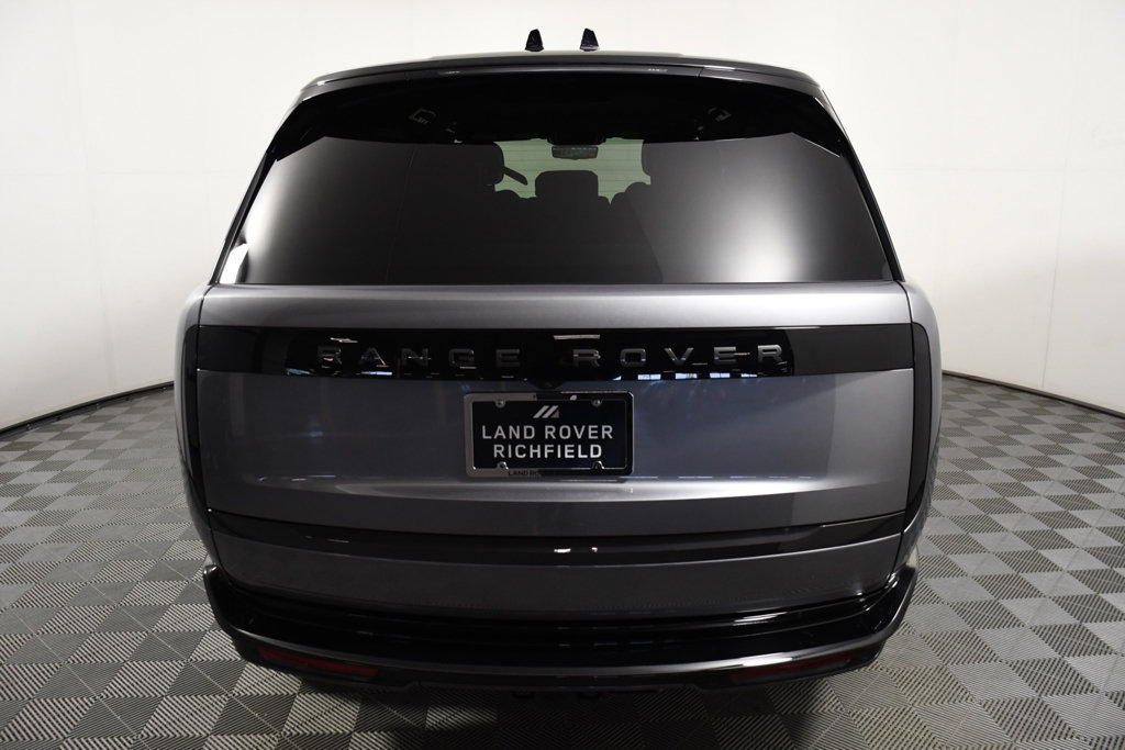 New 2026 Land Rover Range Rover Long Wheelbase SE AWD/4WD image 5