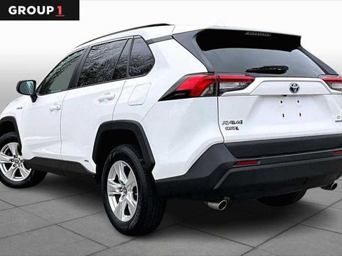 Certified 2021 Toyota RAV4 LE image 12