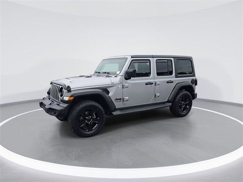 Used 2019 Jeep Wrangler Unlimited Sport image 4