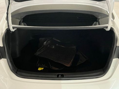 Used 2023 Toyota Corolla SE image 36