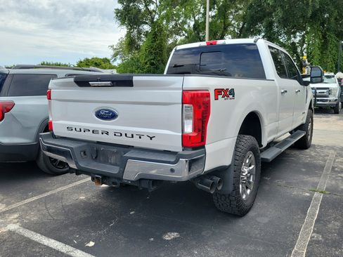 Used 2019 Ford F250 Lariat w/ Chrome Package AWD/4WD image 5