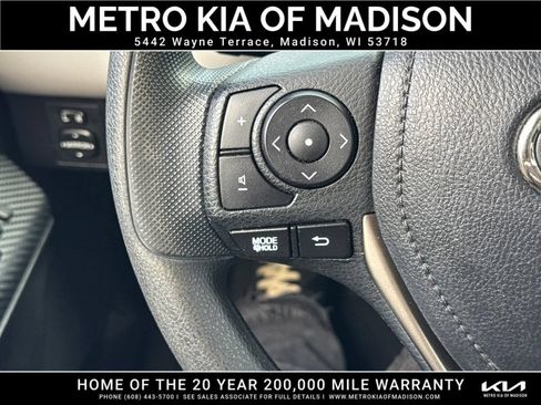 Used 2015 Toyota RAV4 XLE AWD/4WD image 19