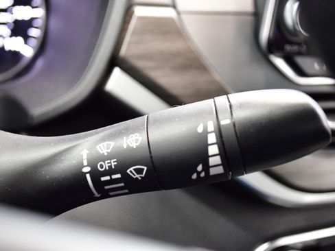 Used 2025 Nissan Altima 2.5 SV image 20