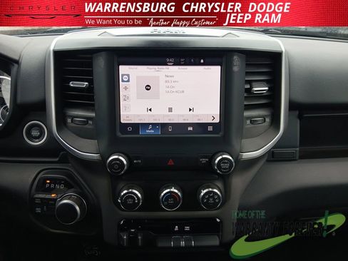 Used 2024 RAM 2500 Big Horn AWD/4WD image 19