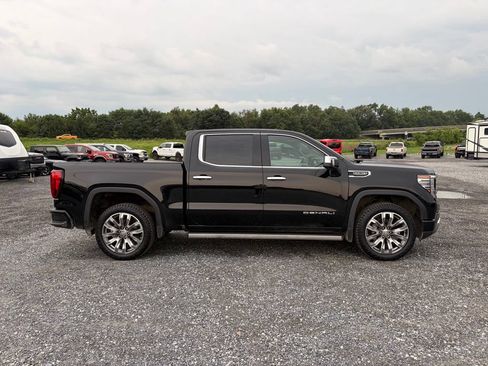 Used 2024 GMC Sierra 1500 Denali w/ Denali Reserve Package AWD/4WD image 14