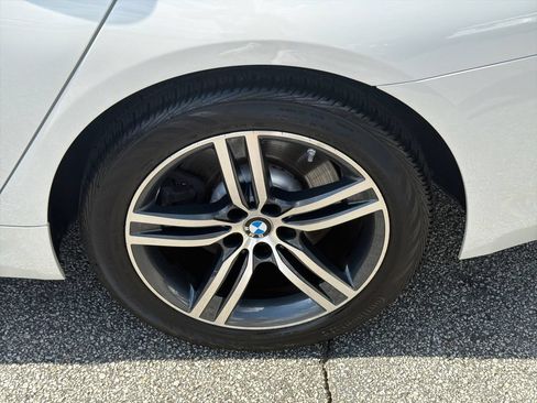 Used 2021 BMW 540i w/ Convenience Package RWD image 19