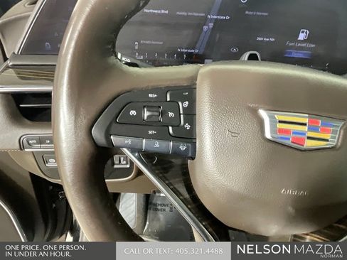 Used 2024 Cadillac Escalade ESV Sport w/ LPO, ONYX Package AWD/4WD image 46