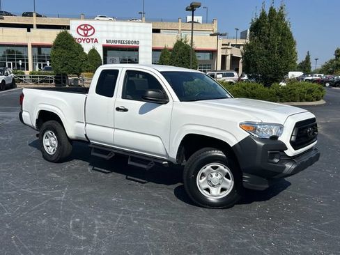 Used 2023 Toyota Tacoma SR RWD image 2