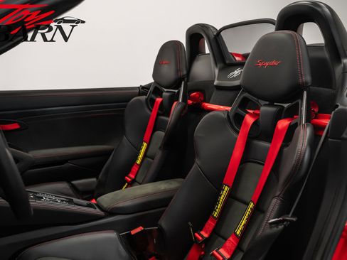 Used 2023 Porsche 718 Boxster Spyder image 34