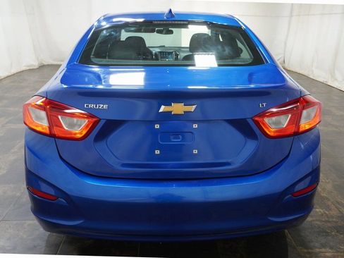 Used 2016 Chevrolet Cruze LT w/ Convenience Package image 5
