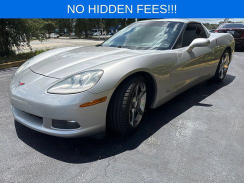 Used 2008 Chevrolet Corvette Coupe w/ Preferred Equipment Group RWD image 3