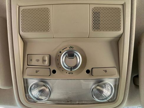 Used 2013 Volkswagen Passat TDI SE image 18