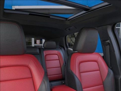 New 2025 Chevrolet Equinox EV RS image 24